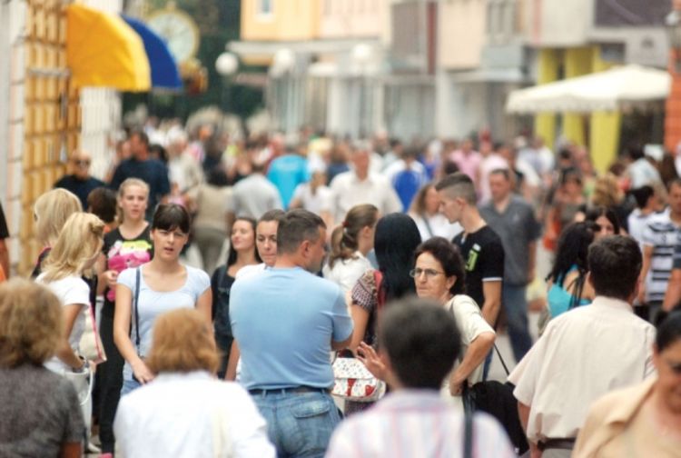 Zbog recesije 48.000 ljudi dobilo otkaze 