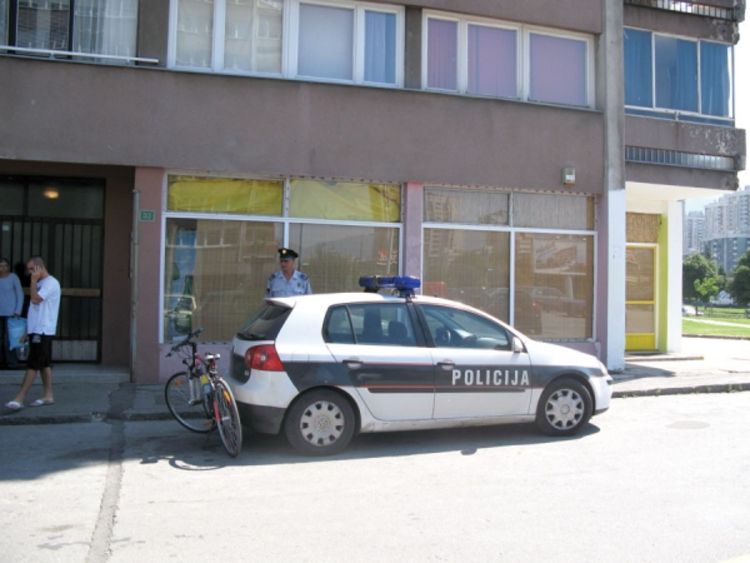 Ubijen jer je htio da zatvori svoj kafić