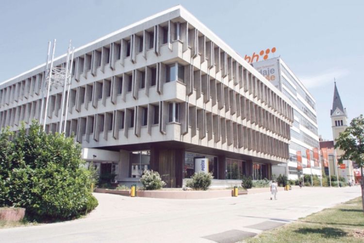Oko 1.600 KM za prisustvo sjednici 