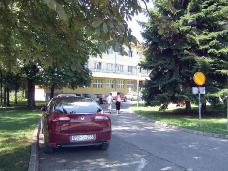 Opština Doboj prodaje 19 auta