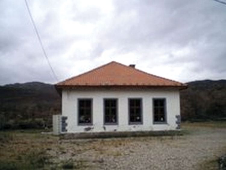 Obrušio se plafon u učionici