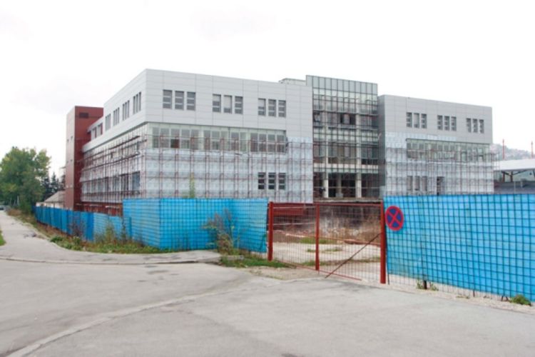 U planu kupovina ili izgradnja tri zgrade