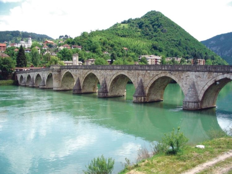 Obnova Andrićevog mostova čeka novac