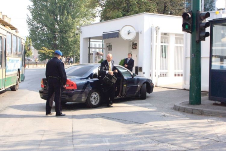Koraci unazad u politici štete građanima RS