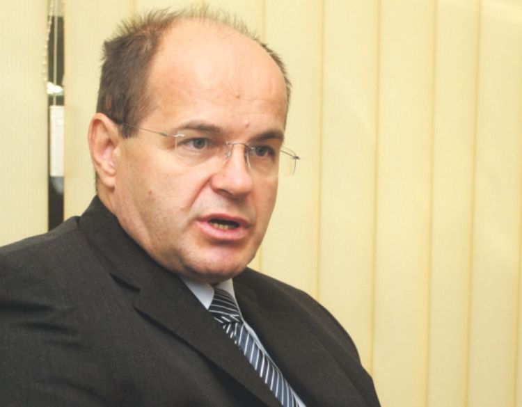 Adil Osmanović: OHR ne smije da popušta