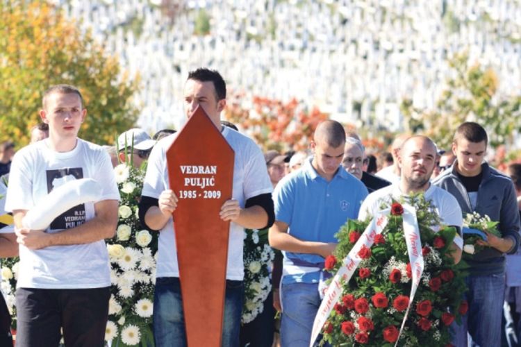 Sahranjen Vedran Puljić