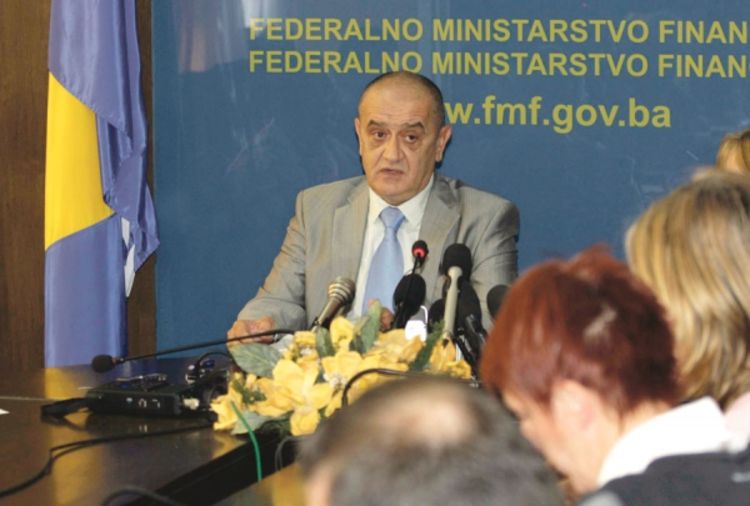 Bevanda ne namjerava istupiti iz Vlade 