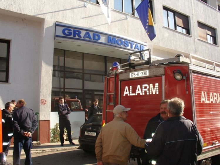 Blokiran zapadni ulaz u grad