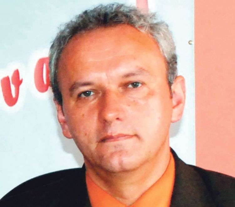 Ranjen načelnik Živinica