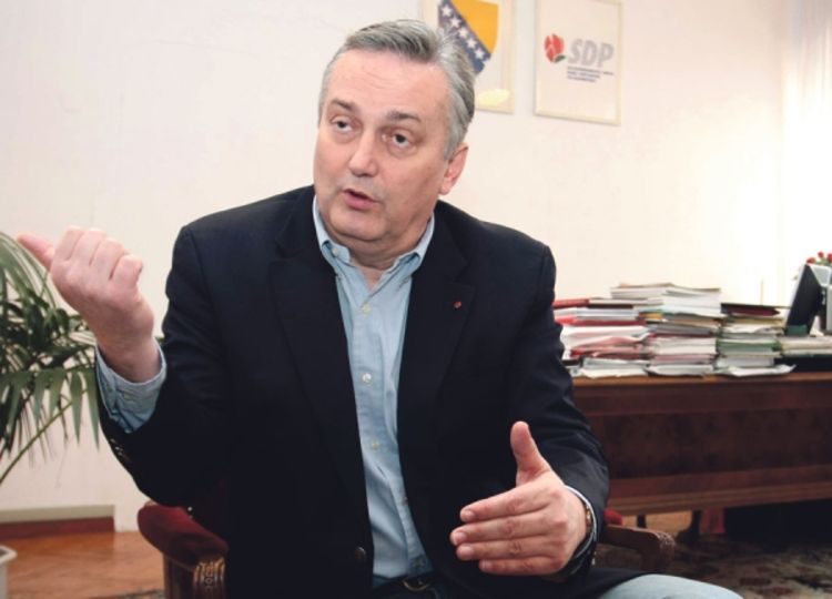 Zlatko Lagumdžija: Ne treba nam ovakav OHR
