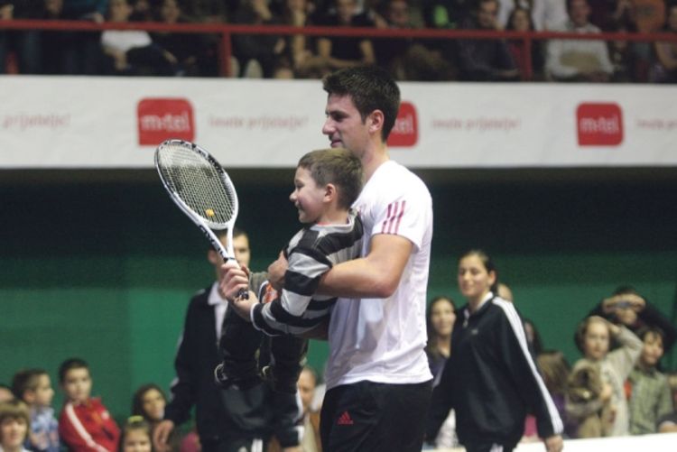 Đoković i Troicki za dječji osmijeh