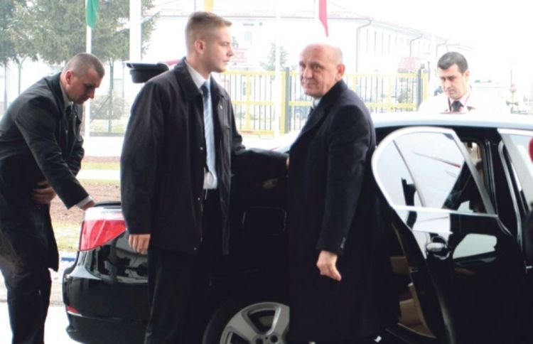 Lideri se nisu odazvali na Tihićev poziv