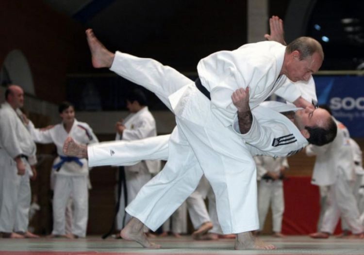 Putin obarao protivnike u džudou   