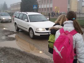 Ramićima majka, Dragočaju maćeha