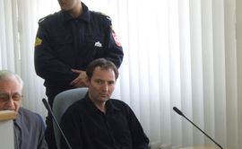 Za ubistvo svoje braće blizanaca 12 godina robije