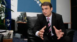 Ahmetović nepoželjan u Slovačkoj   