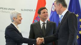 Reakcije: Fijasko skupa u Sloveniji 