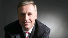 Brz jezik Topolaneka koštao pozicije lidera 