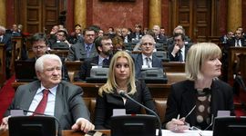 Srebrenica podijelila parlament Srbije 