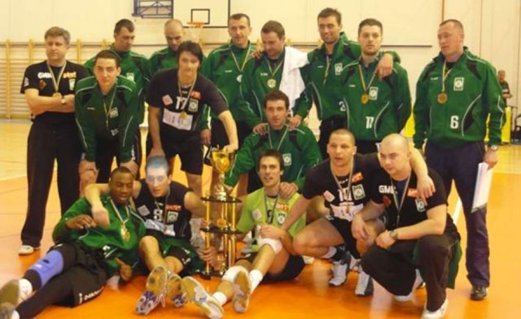 Zalet za duplu krunu
