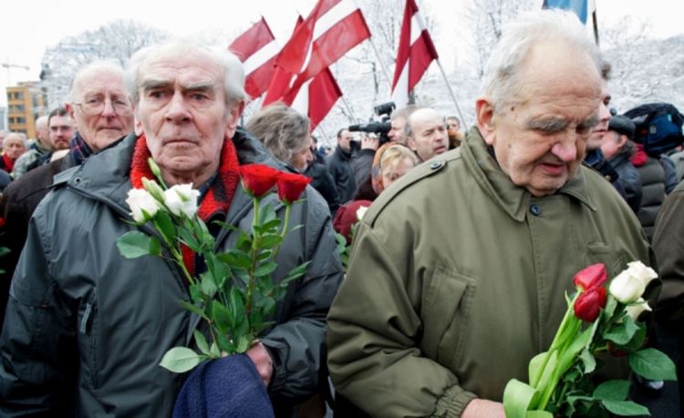 Esesovci slavili uprkos zabrani