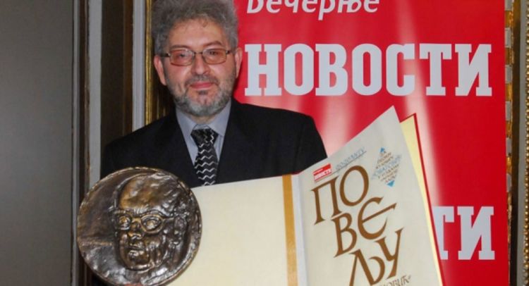 Poezija je čudo koje nas oblikuje