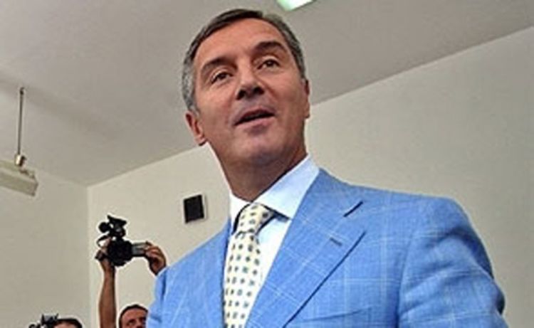 Đukanović: Kneževiću treba psihijatar