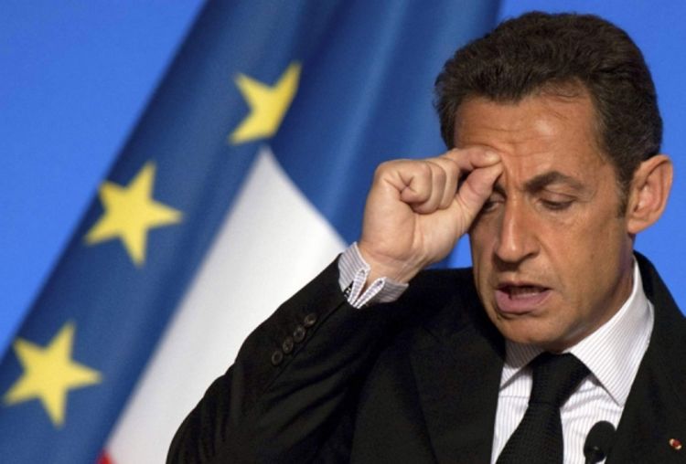 Sarkozi potučen   