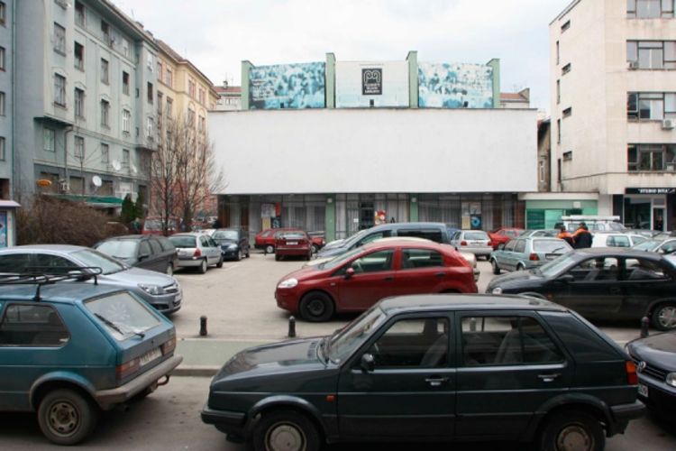 Ništa od uređenja trga
