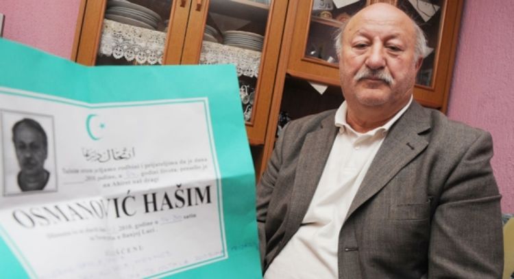 Zamotali ga u selotejp i ubili palicama