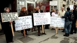 Na ulici zbog neredovnih plata