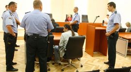 Imovinu poklanjaju da im je država ne oduzme