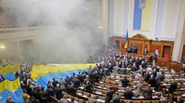 Bombe i tuča u parlamentu
