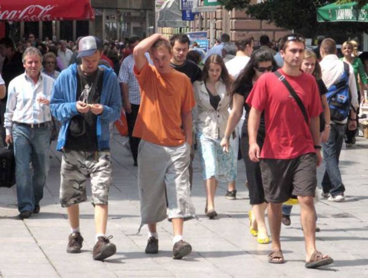 Ništa od ukidanja viza u julu