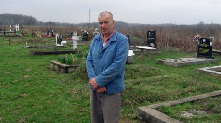 Irfan Husić traži milion maraka zbog groblja
