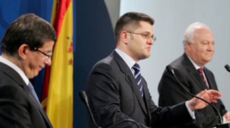 NATO će uručiti mapu puta BiH u Talinu