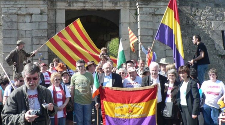 Slab odziv na Katalonaca na referendum