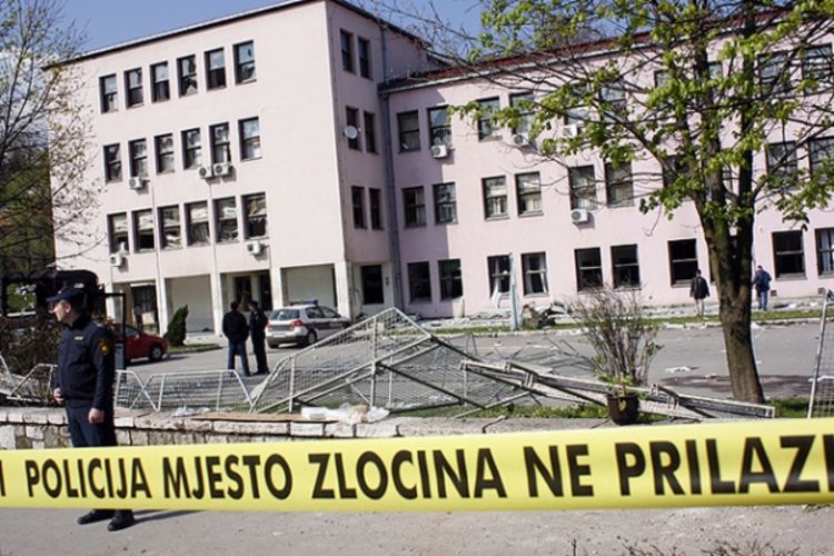 Uhapšeno 10 osoba zbog nereda ispred zgrade Vlade FBiH