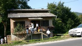 Optužena za ubistvo muža i sina svjesna i normalna