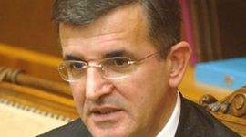 Marović potpisivao na svoju ruku