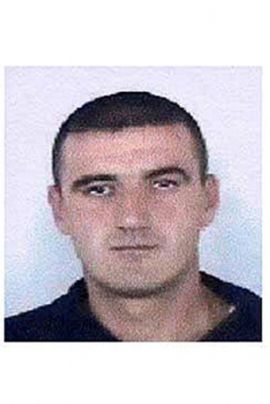 Pucali na načelnika policije pa pobjegli