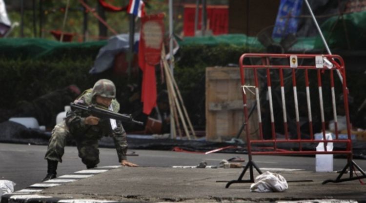 U Bangkoku gori 20 zgrada   