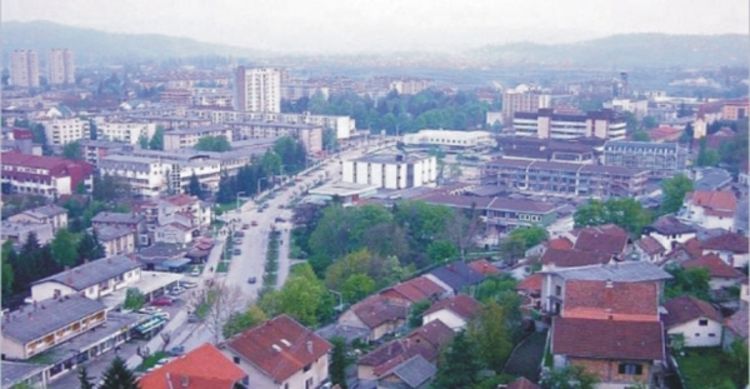 Eksplozija ispred kuće poslanika Kršića