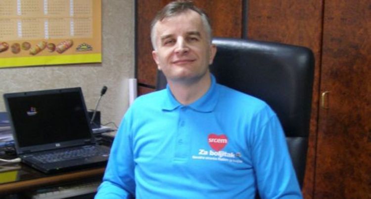 Povucite ovo poniženje od odluke ili blokiramo puteve i granice