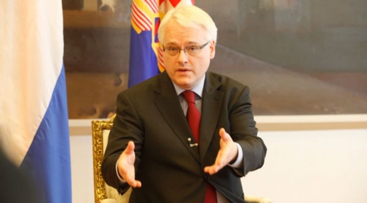  Josipović: Spajaju nas i mostovi i budućnost