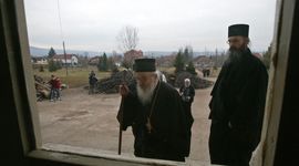 Artemije napustio Kosovo