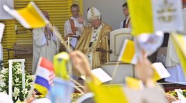Papa će dobiti spomenik u Banjaluci