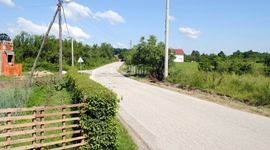 Skalpelom sebi prerezao grkljan