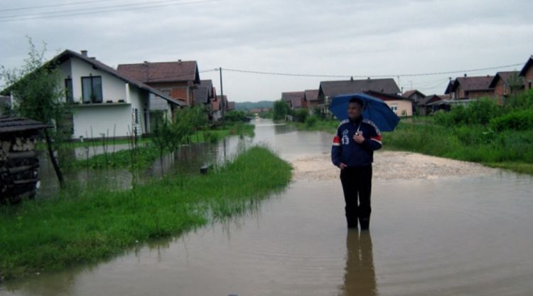 U Derventi proglašeno vanredno stanje