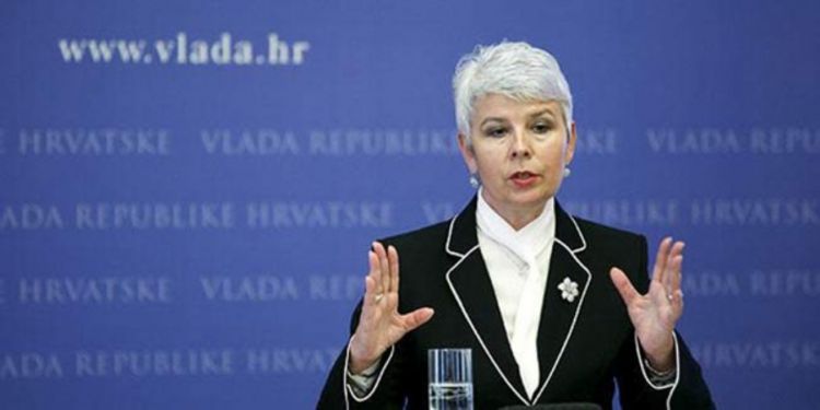 Sindikati iskamčili regres i poklone za djecu